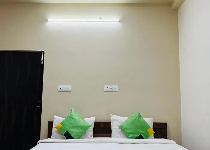 Homestay G B Palace A C Rooms Family Homestay Agra